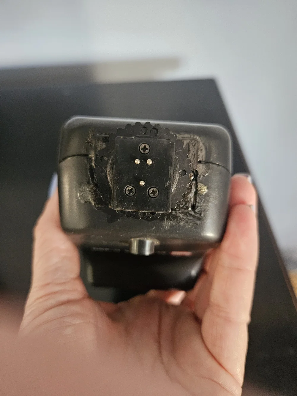DeJur Electra C-260 Black On-Camera Flash